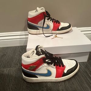 Very good condition women’s air Jordans size 7